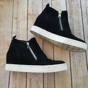 Steve Madden Wedgie Sneaker Boot